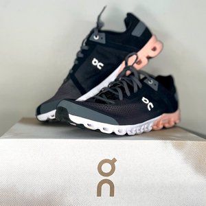 ON Running Shoes Cloudflow - Women's Size US 11
